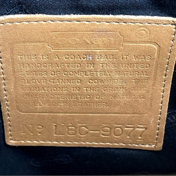 Vintage Coach 9077 Leather Tote – Camel / British Tan - Picture 2 of 16